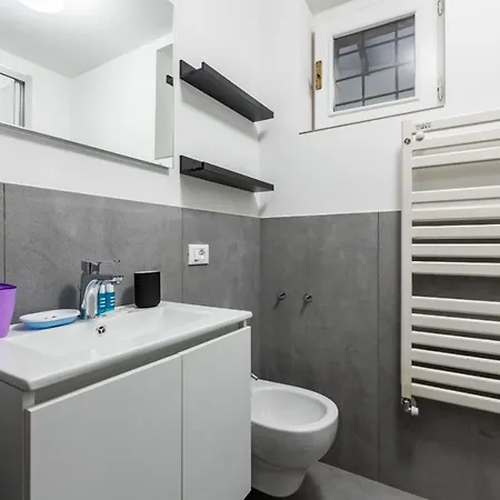 New! 700m From Corso Lodi! Апартаменты